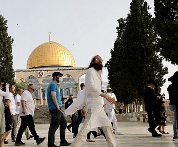 Pemukim Ilegal Yahudi Menyamar Sebagai Muslim Coba Untuk Masuki Masjid Al-Aqsa